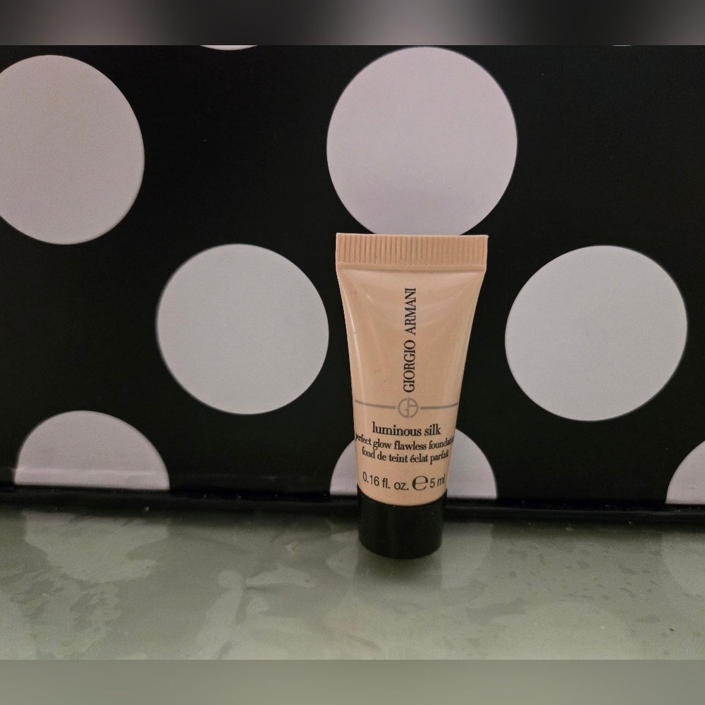 2/$15✨️Armani Foundation MINI✨️